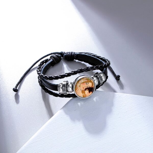 

Men Figure Graphic Braided Bracelet, Black