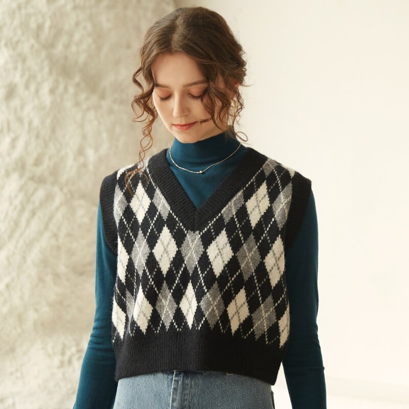 

Argyle Sweater Vest, Black and white