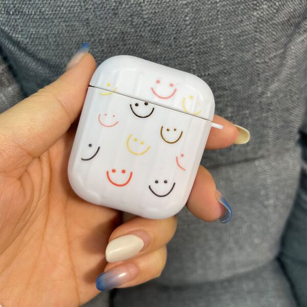 

Чехол с принтом улыбающегося лица для Airpods, Белый