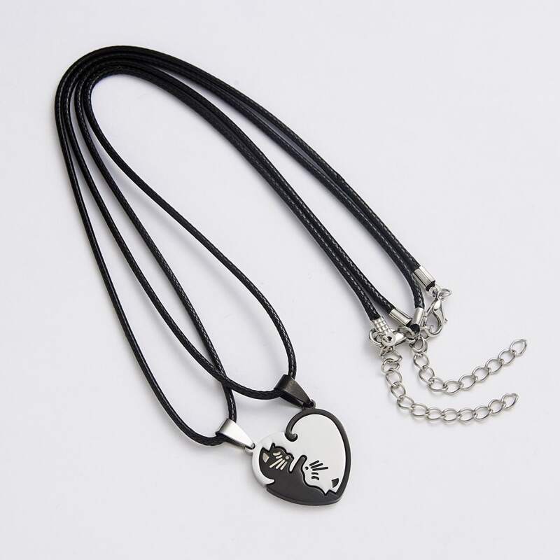 

2pcs Cat Pendant Necklace, Black and white
