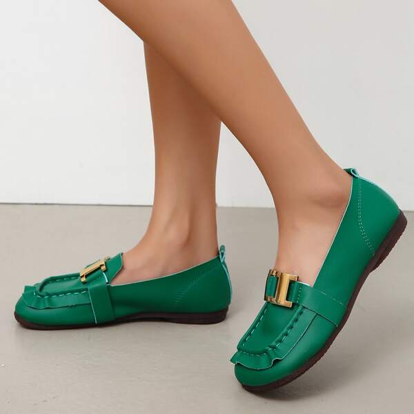 

Metal Decor Stitch Detail Loafers, Green