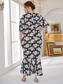 Modelyn Plus Lace Floral Surplice Front Mermaid Hem Dress - Multicolor - View 2