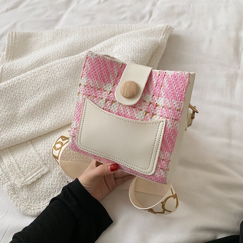 

Snap Button Crossbody Bag, Beige
