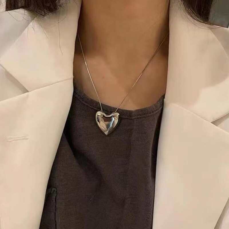 

Heart Decor Chain Necklace, Silver