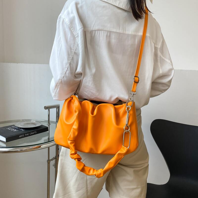 

Solid Ruched Design Chain Shoulder Bag, Orange