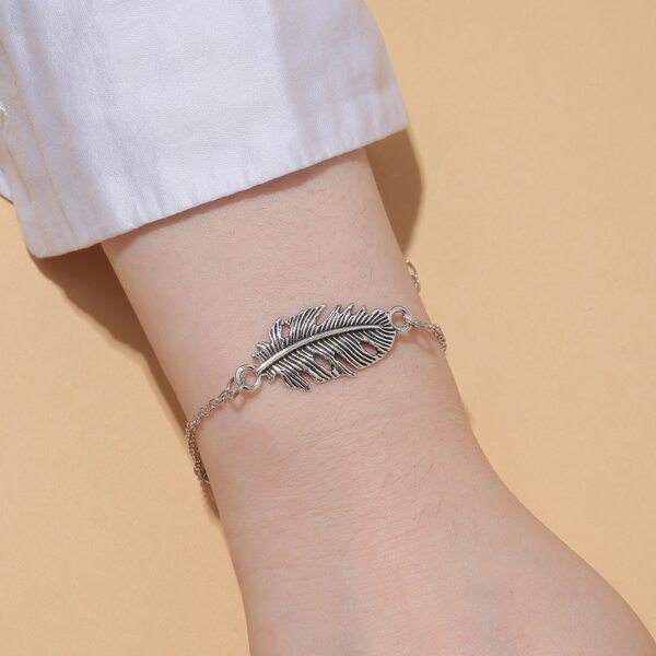

Leaf Decor Bracelets, Silver