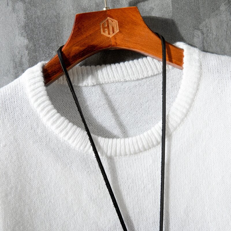 

Guys Round Neck Solid Sweater Without Necklace, White