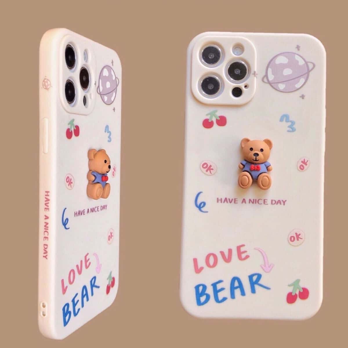 

Letter Graphic Phone Case, Multicolor
