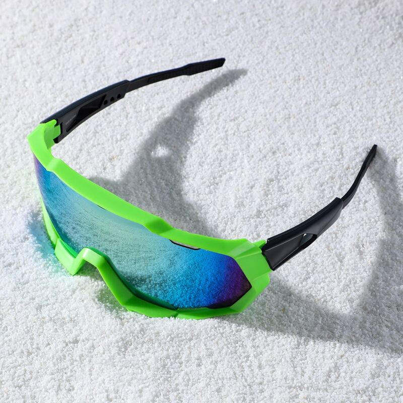 

Flat Top Cycling Sunglasses