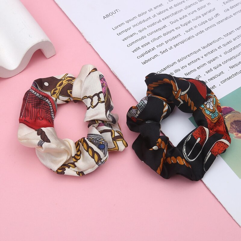 

2pcs Chain Pattern Scrunchie, Multicolor