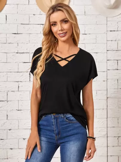 EMERY ROSE T-shirt med korsringning och fladdermusärm