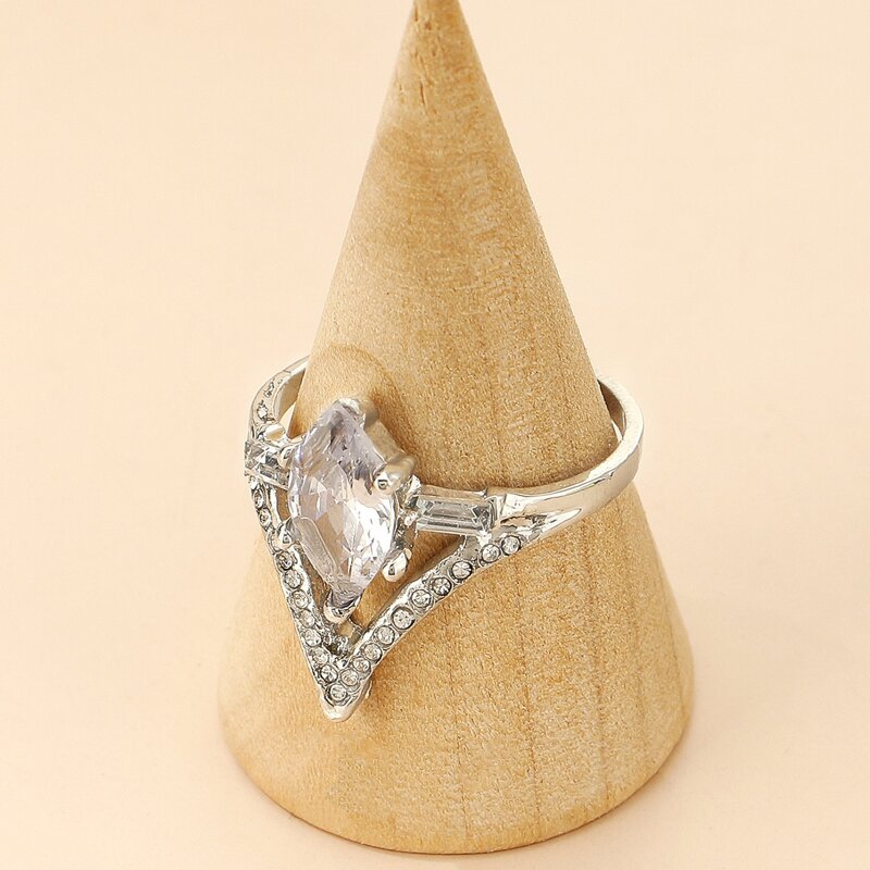 

Rhinestone Decor Ring, Silver