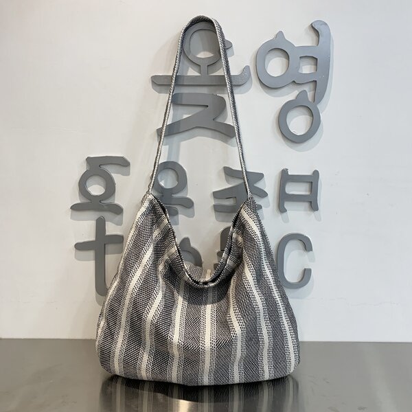 

Striped Pattern Shoulder Tote Bag, Multicolor