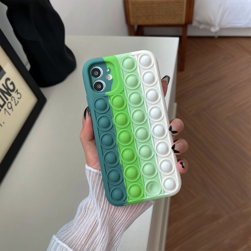 

Push Pop Bubble Fidget Phone Case, Multicolor