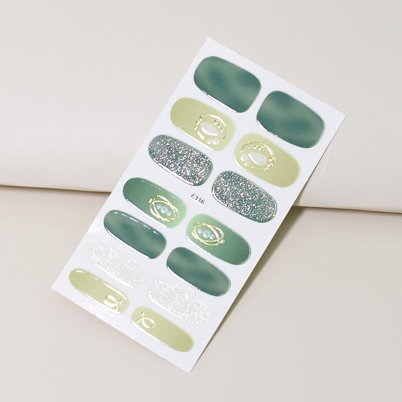 

1sheet Glitter Nail Art Sticker, Green
