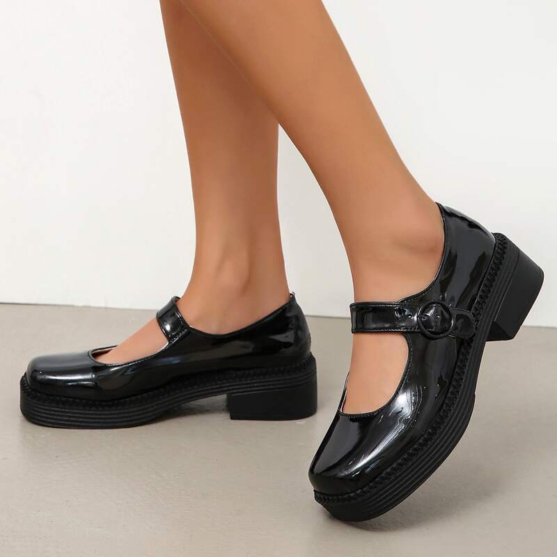 

Minimalist Platform Mary Jane Shoes, Black