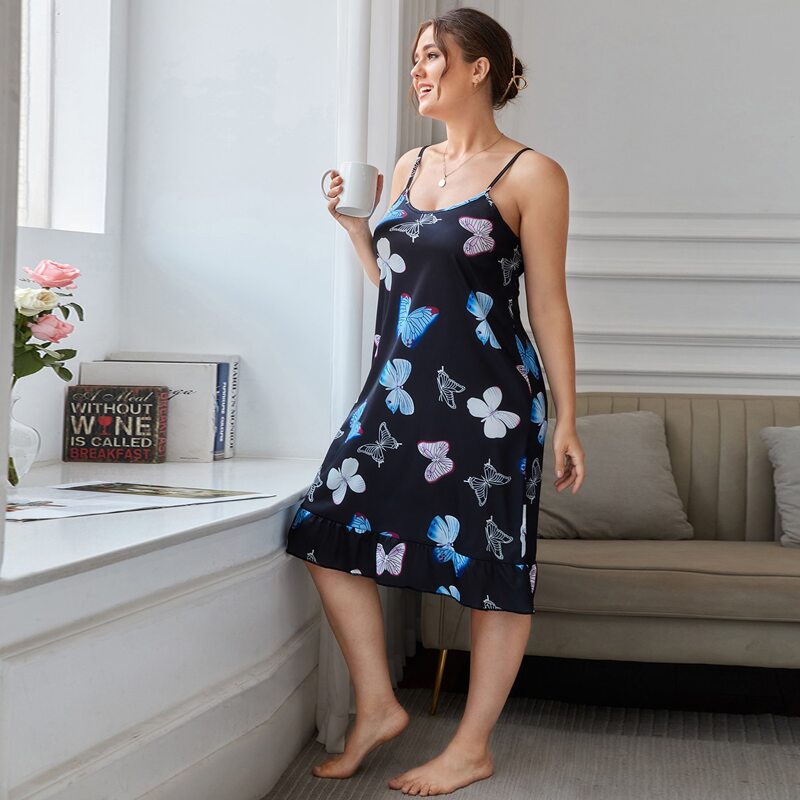 

Plus Butterfly Ruffle Hem Night Dress, Black