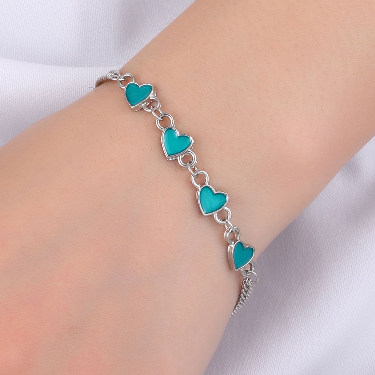 

Heart Decor Bracelet, Green