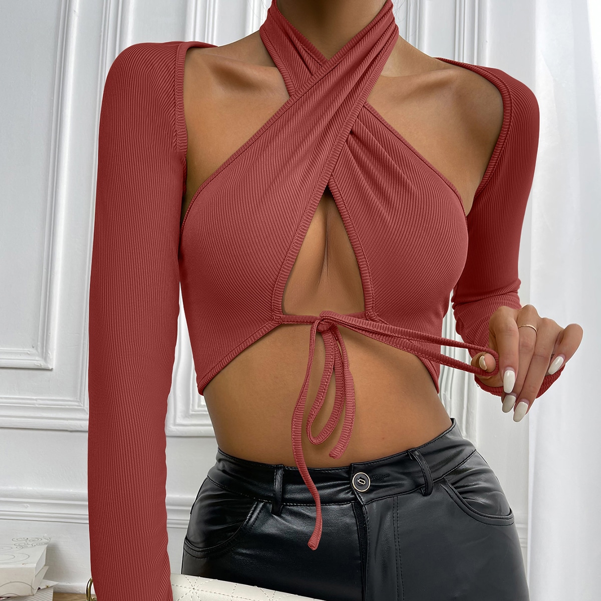 Кроп топ с узлом и болеро