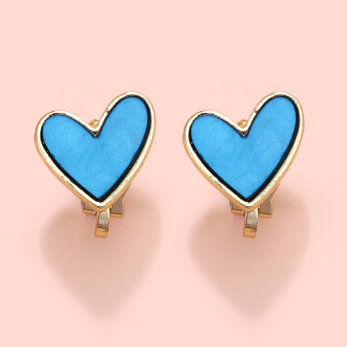 

Heart Ear Cuff, Blue