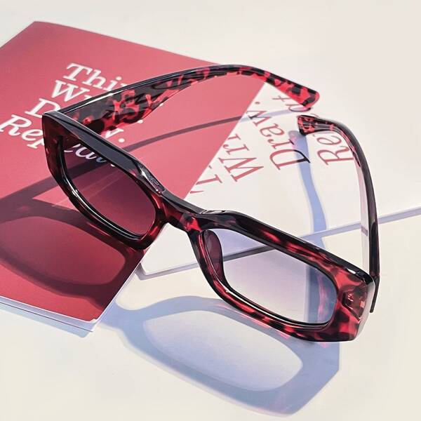 

Tinted Lens Sunglasses