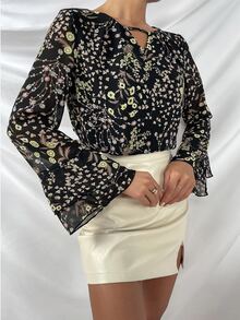 Ditsy Floral Keyhole Neck Flounce Sleeve Blouse - Multicolor - View 4