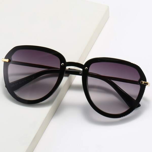 

Tinted Lens Sunglasses