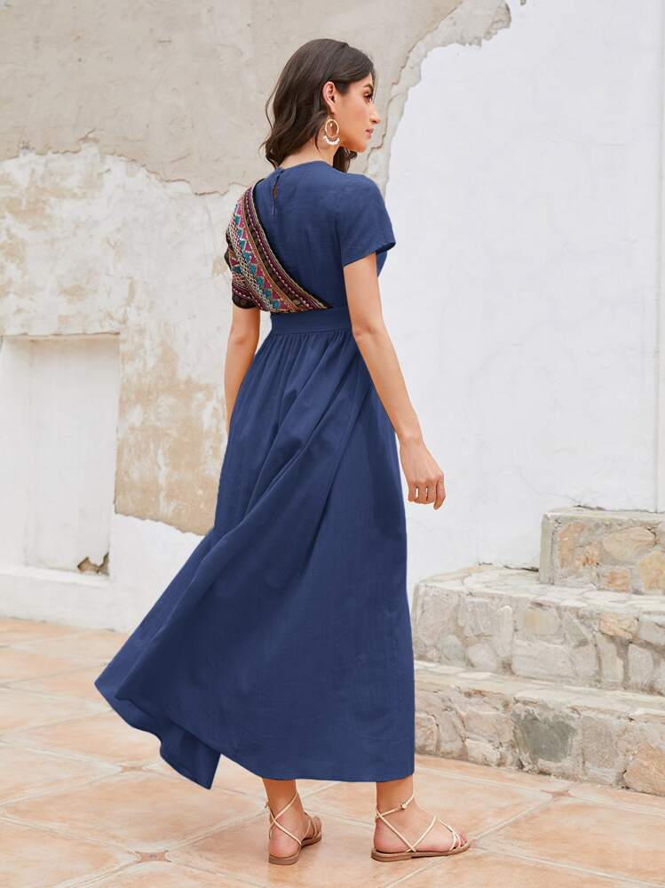 SHEIN Divindia فستان بتصميم جيو متباين - أزرق بحري - مشاهدة 2