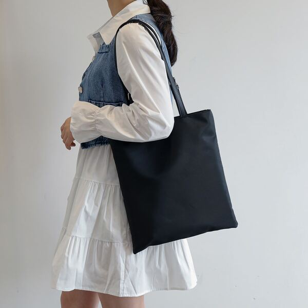 

Minimalist Shopper Bag, Black