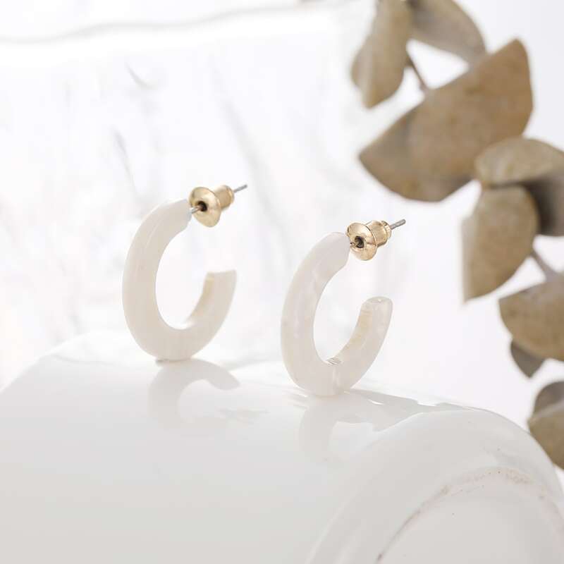 

C-Shaped Hoop Earrings, White