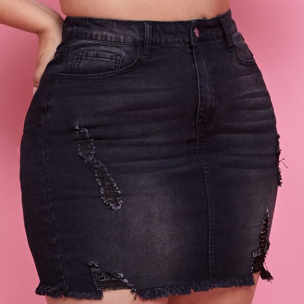

Plus Frayed Raw Hem Split Back Denim Skirt, Black