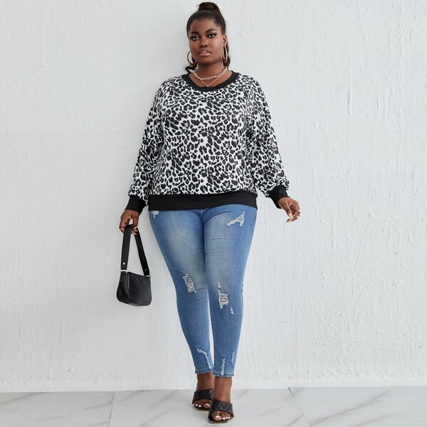 

Plus Leopard Print Crew Neck Sweatshirt, Black and white