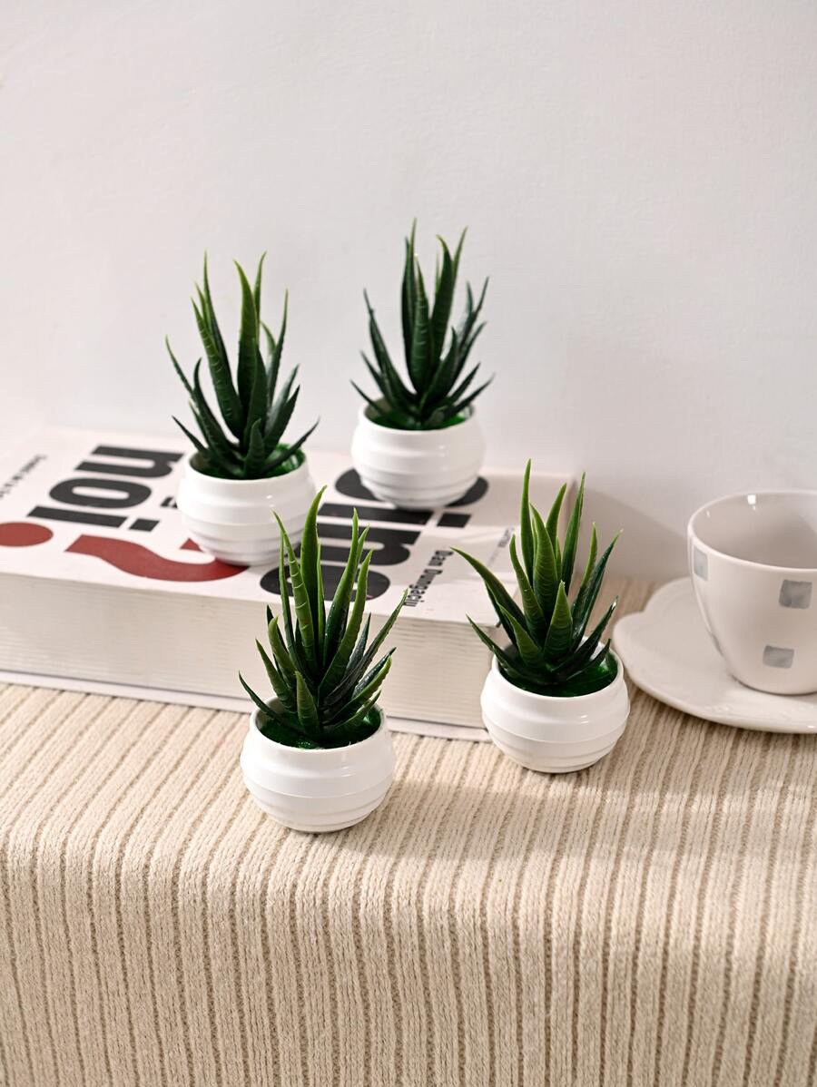 1pc Artificial Potted Aloe, Plastic Mini Potted Plant, Suitable For Desktop Window Bookshelf Decoration,Fake Plants,Fall Decor,Room,Desk,Garden Decor,Room Decoration Stuff, Valentine Day, Gift Gifts Birthday Graduation - Green - View 1