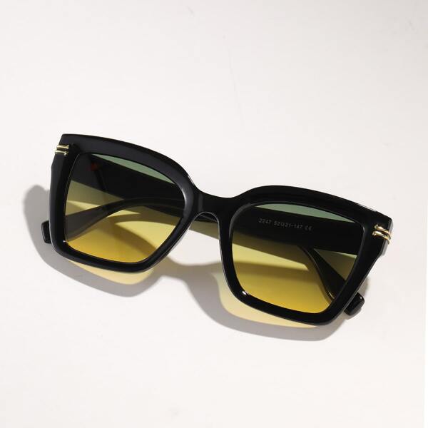 

Tinted Lens Sunglasses