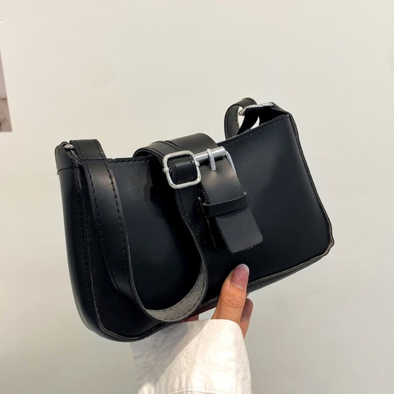 

Minimalist Buckle Decor Crossbody Bag, Black