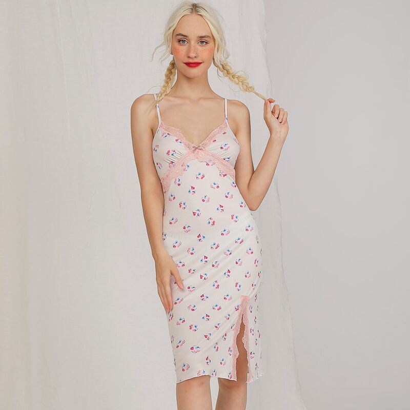 

Allover Floral Print Contrast Lace Split Hem Cami Nightdress, Baby pink