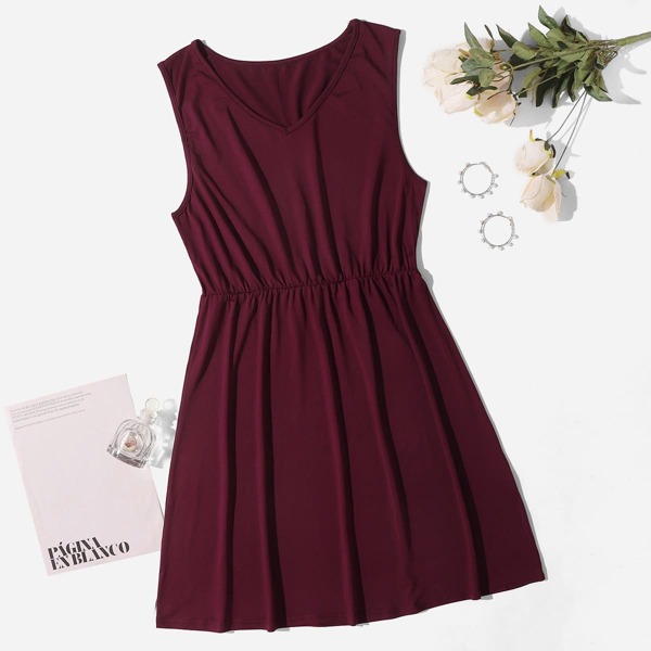 

Plus Sleeveless Solid Night Dress, Maroon