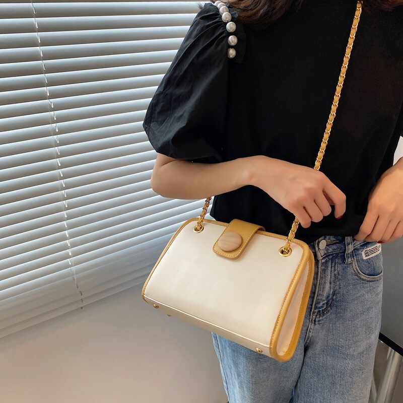 

Two Tone Zipper Up Shoulder Bag, Yellow