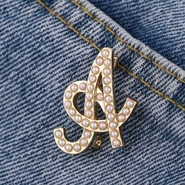 

Faux Pearl Letter Design Brooch, Gold