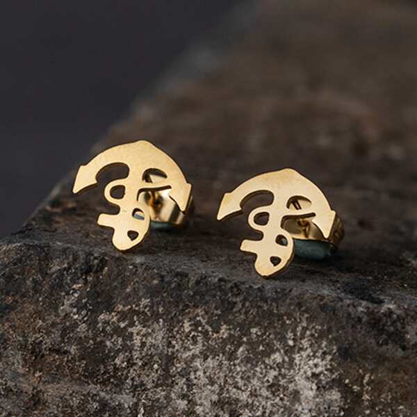 

Anchor Design Earrings, Gold