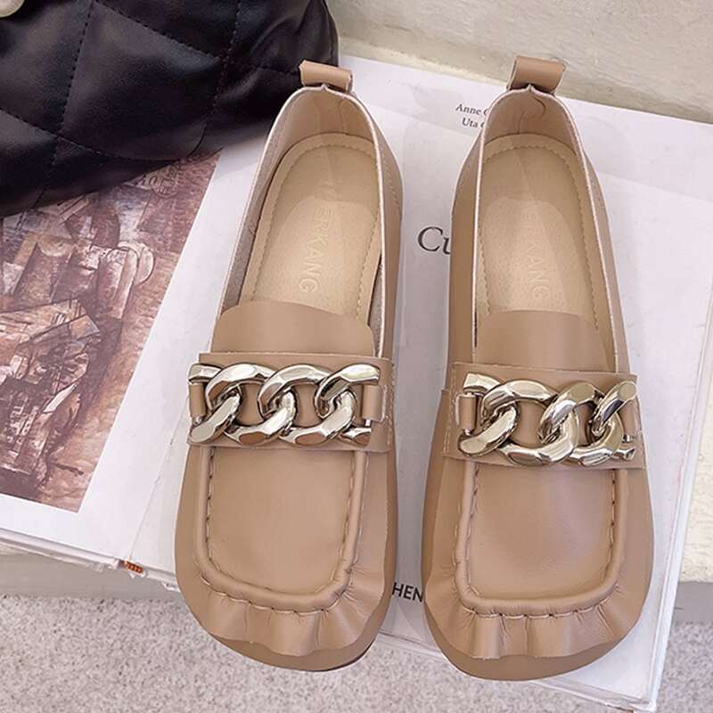 

Solid Ruffle Trim Chain Decor Loafers, Khaki