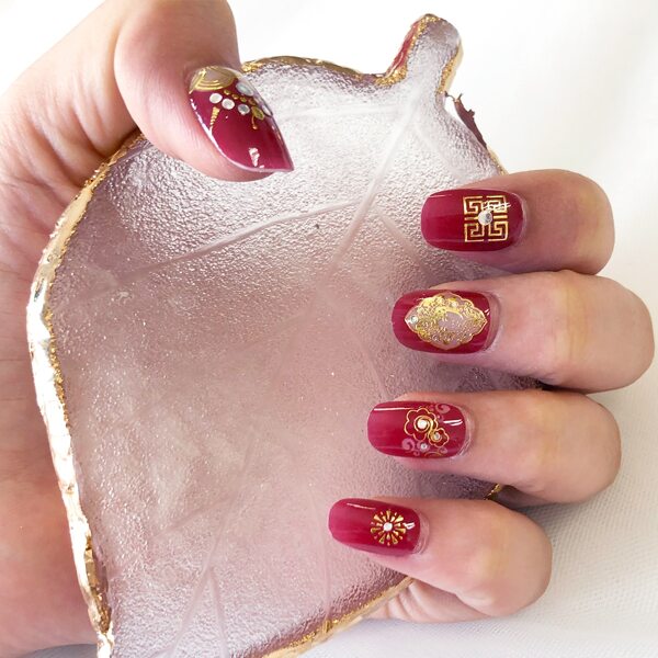 

1sheet Graphic Nail Sticker, Multicolor