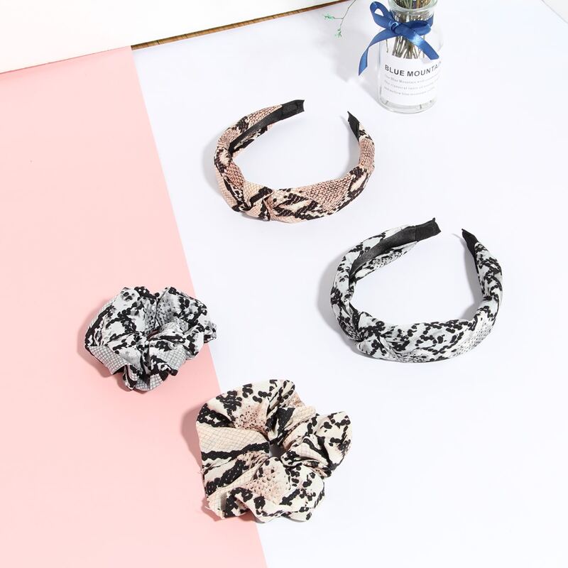 

2pcs Snakeskin Pattern Scrunchie & 2pcs Headband, Multicolor