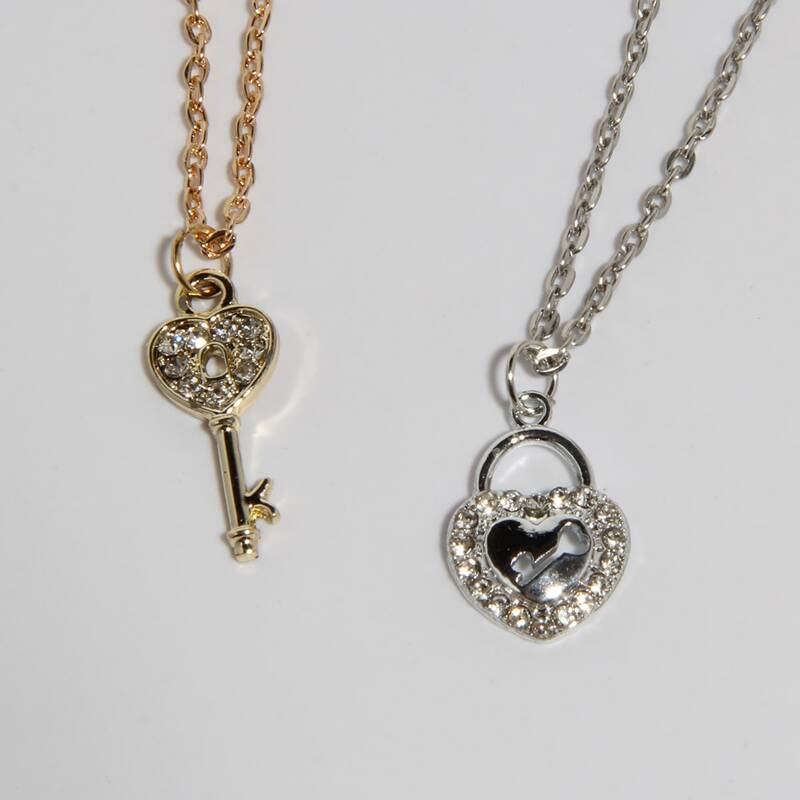 

2pcs Rhinestone Decor Necklace, Multicolor
