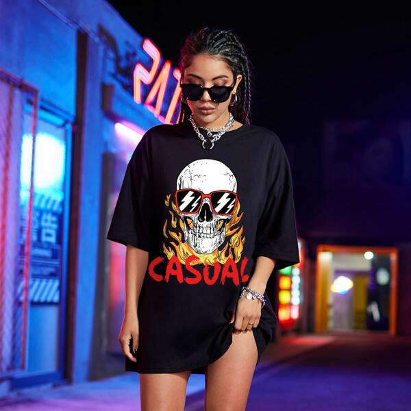 

Skull & Letter Graphic Oversized Tee, Black
