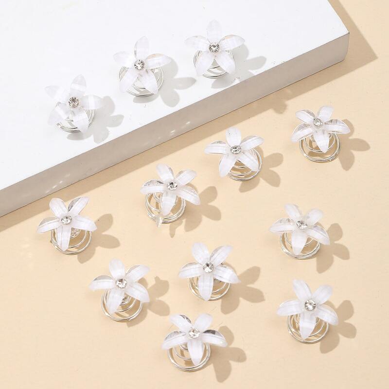 

12pcs Flower Decor Hair Accessory, White