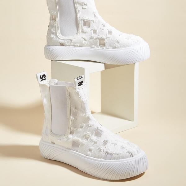 

Fray Detail Flatform Boots, White