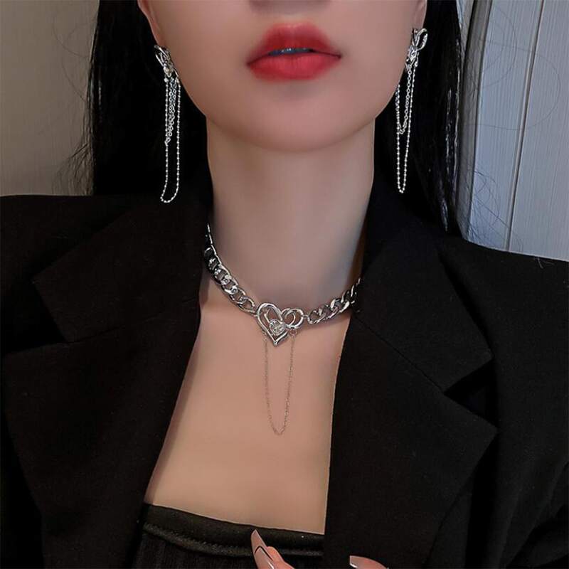 

Heart Decor Chain Necklace, Silver