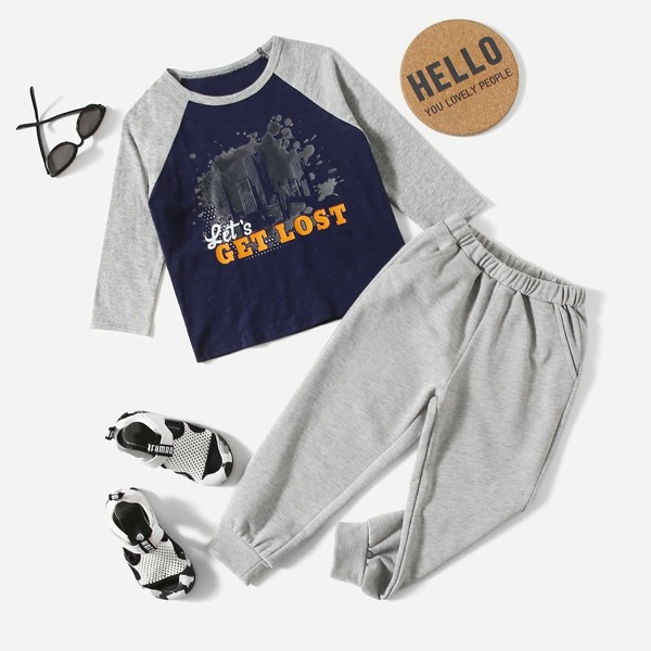 

Toddler Boys Building & Slogan Graphic Raglan Sleeve Top & Sweatpants, Light grey
