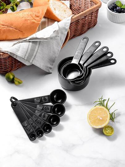 11pcs Random Color Measuring Spoon